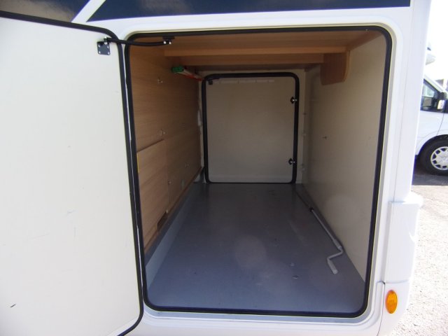 Mc Louis Nevis 373 5 Couchages / 5 Places Carte Grise 10 000 Kms - Photo 8