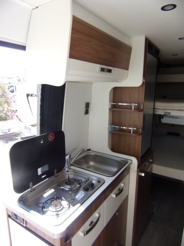 Pilote V 600 G 4 PL CARTE GRISE / 4 COUCHAGES - Photo 3