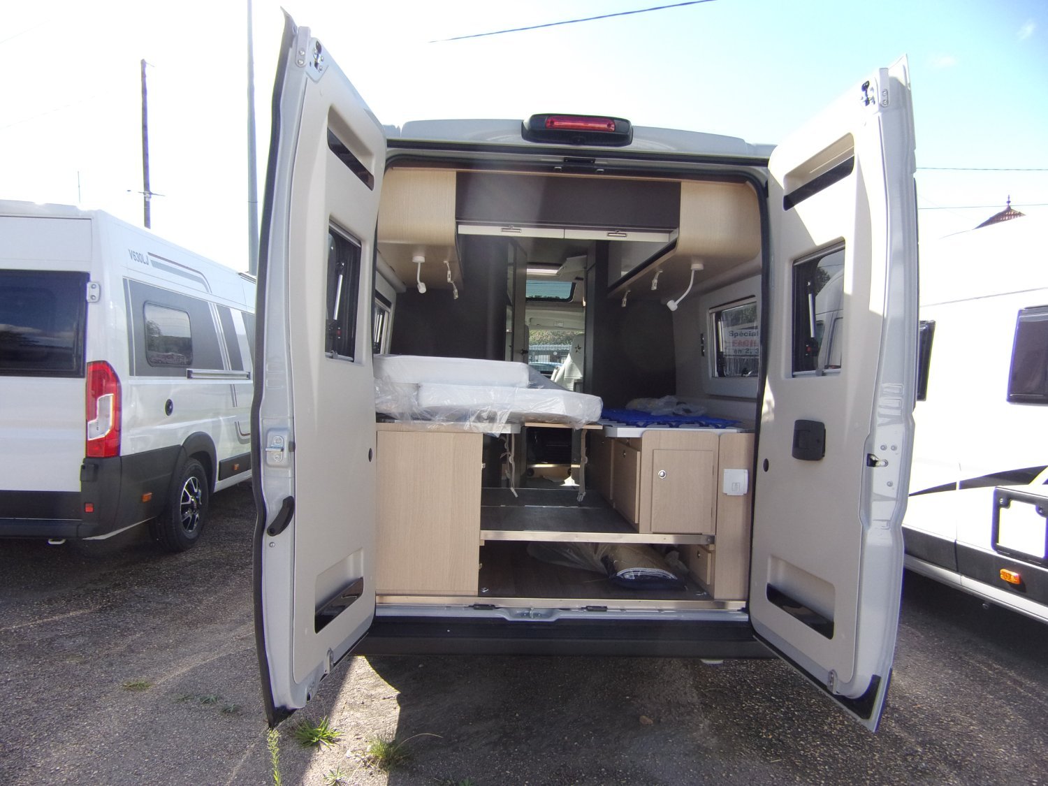 Autostar Van V 630 LJ Design Edition GREY 