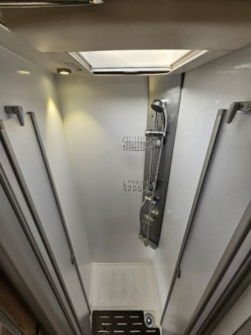 Bavaria Initial I720FC Style I 720FC - Photo 3