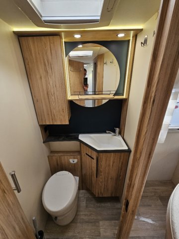 Bavaria Initial I720FC Style I 720FC - Photo 4