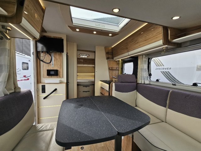 Bavaria Initial I720FC Style I 720FC - Photo 10