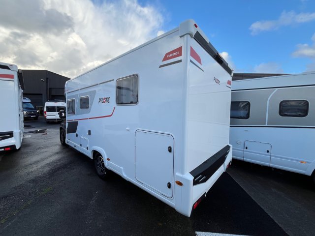 Pilote P 740 FC Evidence P740 - Photo 3