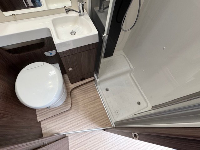 Benimar Tessoro 483 - Photo 16