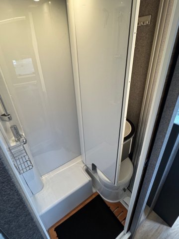 Dethleffs Globebus Performance 4x4 - Photo 11