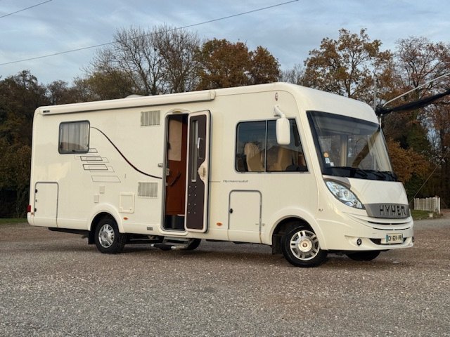 Hymer B 698 - Photo 2