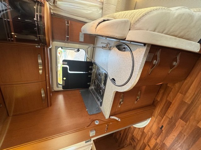 Hymer B 698 - Photo 16