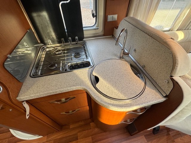 Hymer B 698 - Photo 17