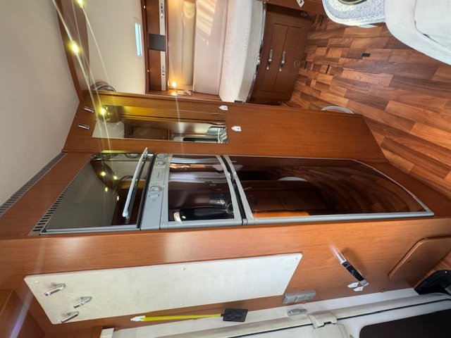 Hymer B 698 - Photo 18