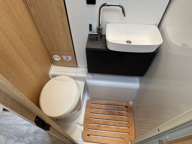 Sunlight T 66 S Adventure 66S - Photo 11