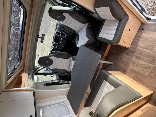 Sunlight V 60 - Photo 16