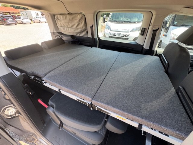 Volkswagen California Caddy - Photo 15