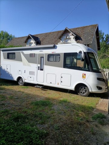 Frankia I 8400 QD Occasion