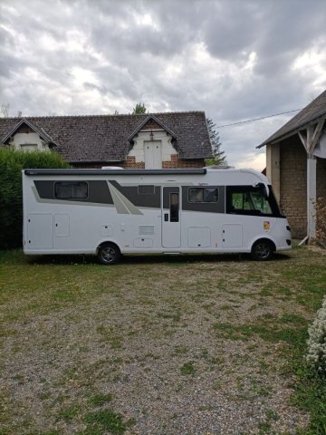 Frankia Platin I 8400 QD - Photo 1
