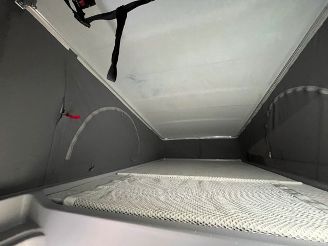 Hymer Camper Vans / Hymercar Ayers Rock - Photo 11