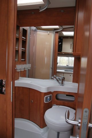 Carthago C-Tourer I 142 QB - Photo 14