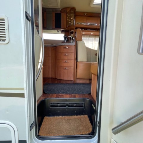 Carthago Highliner 62 QB - Photo 13