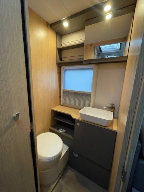 LMC Tourer Lift H 730 G - Photo 16