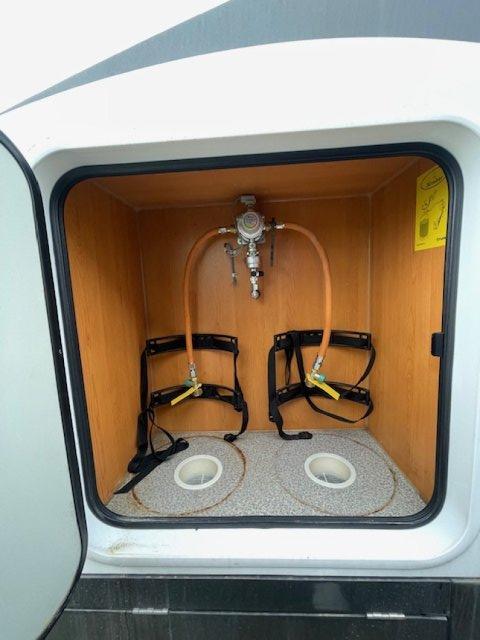 PhoeniX Motorhome 8800L - Photo 8