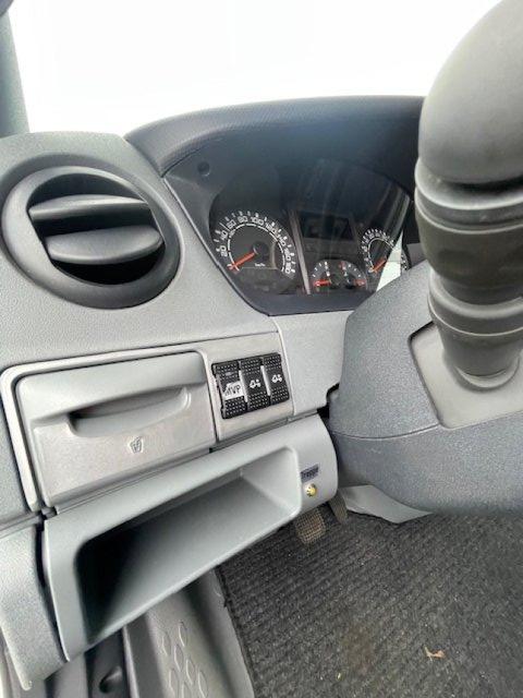 PhoeniX Motorhome 8800L - Photo 23