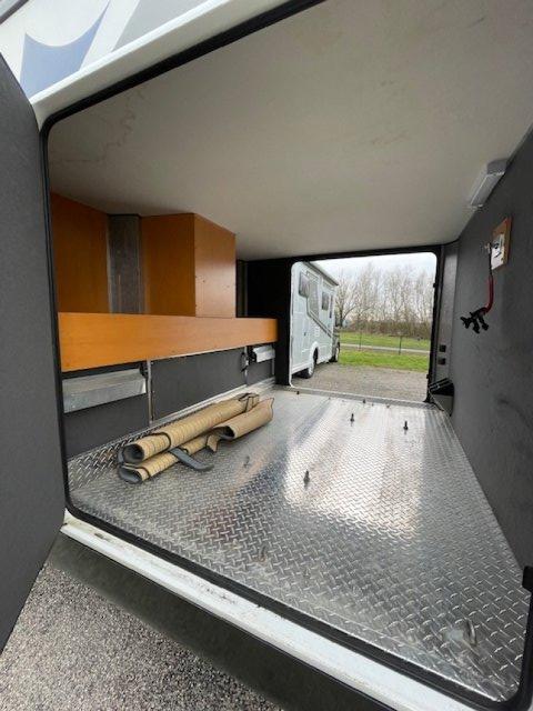PhoeniX Motorhome 8800L - Photo 27