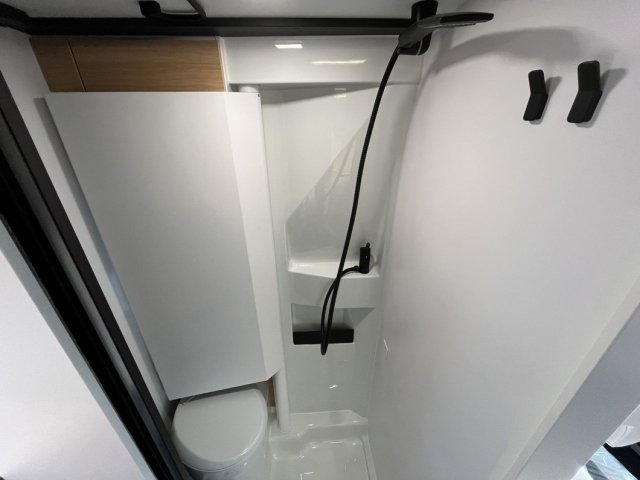 Adria Twin Sports 640 SGX 60eme Anniversaire Sélection 60 - Photo 18