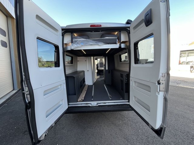 Adria Twin Supreme 640 SGX - Photo 23