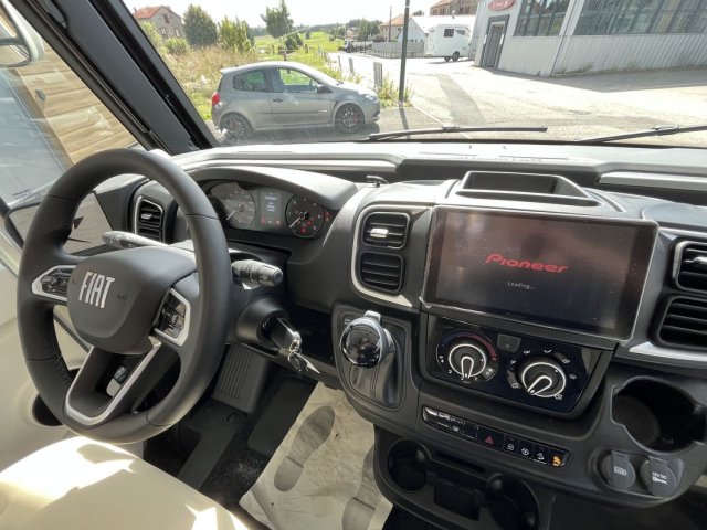 Autostar Premice I 740 LC - Photo 7