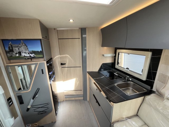 Autostar Premice I 740 LC - Photo 11