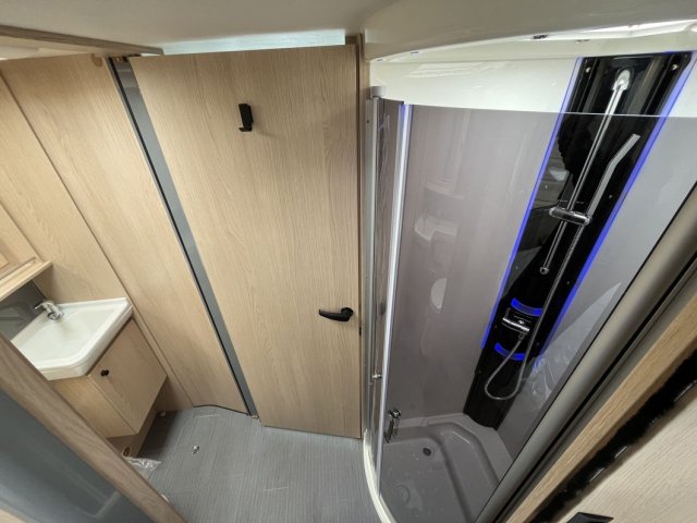 Autostar Premice I 740 LC - Photo 16