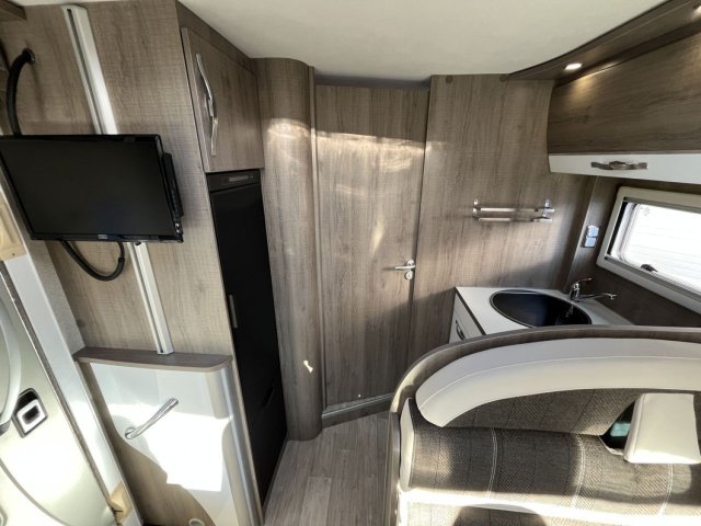 Bavaria Arctic I70 I 70 LC Artic - Photo 14