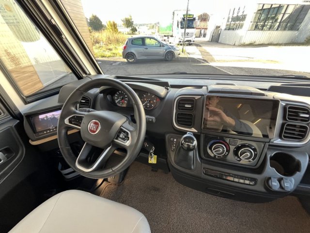 Bavaria Initial I740FC Nomade I 740 FC - Photo 9