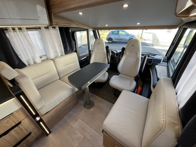 Bavaria Initial I740FC Nomade I 740 FC - Photo 12