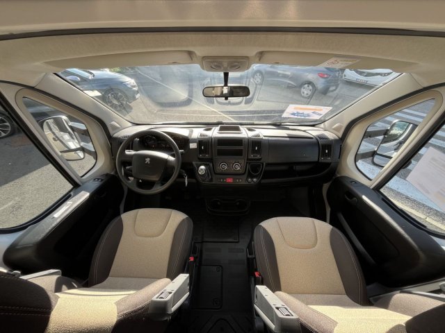 Benimar Tessoro 463 Essential Limited - Photo 7