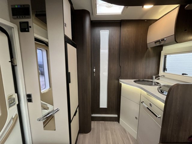 Benimar Tessoro 497 northautokapp - Photo 11