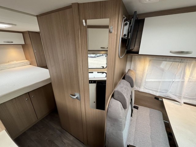 Carado V 339 Edition 15 V339 - Photo 15