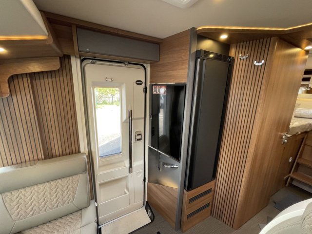 Carthago C-Tourer I 145 RB LE Superior I-145 Mercedes-Benz - Photo 10