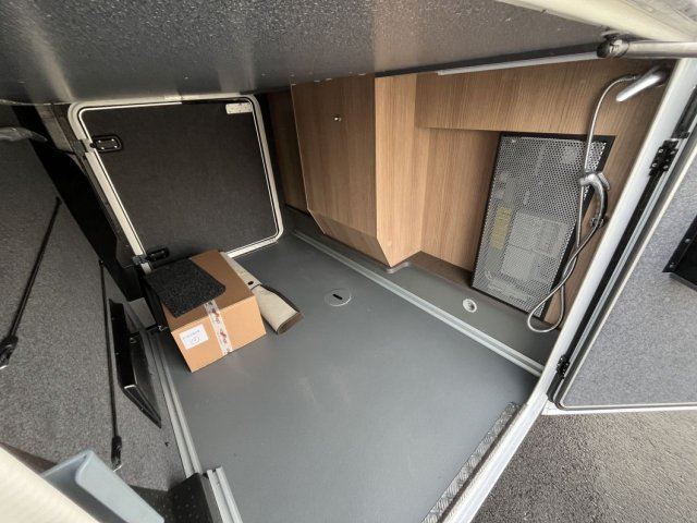 Carthago C-Tourer I 149 LE I-149LE Edition + - Photo 8