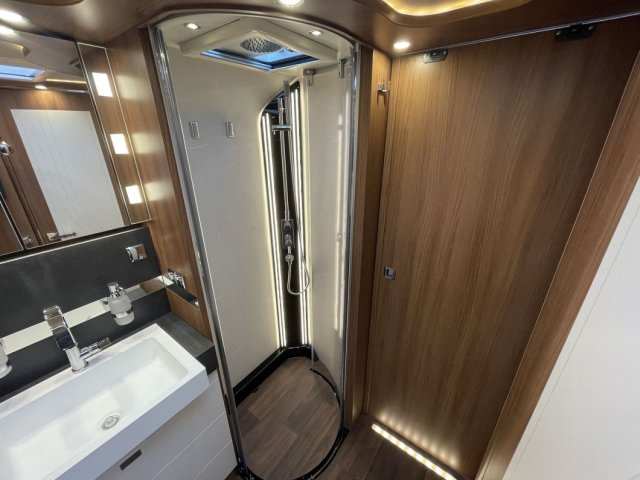 Carthago Chic E-Line I 64 XL QB 64XL - Photo 21