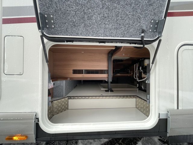 Carthago Chic E-Line I 64 XL QB 64XL - Photo 30