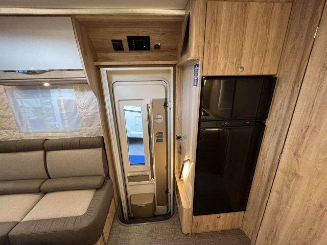 Eura Mobil Integra Line IL 695 LF - Photo 6
