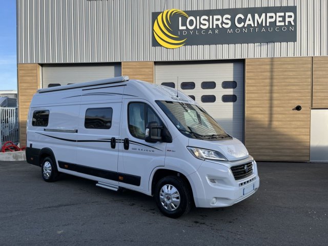 Font Vendome Duo Van Occasion