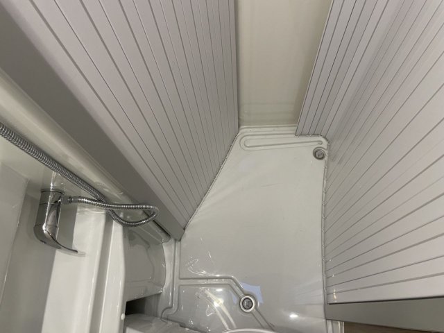 Malibu Charming GT Skyview 640 LE RB LE-RB Two Rooms - Photo 14