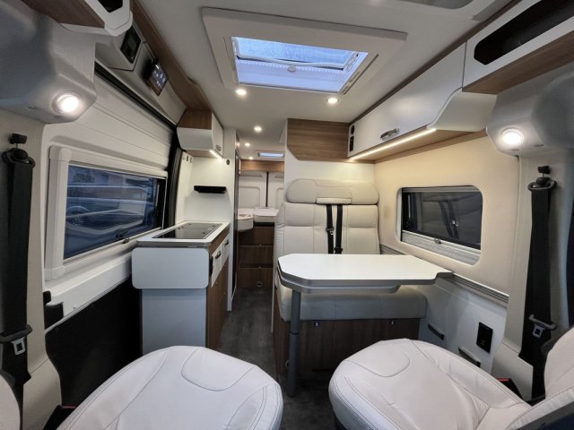 Pilote V 630 J X Edition V630J X-Edition - Photo 8