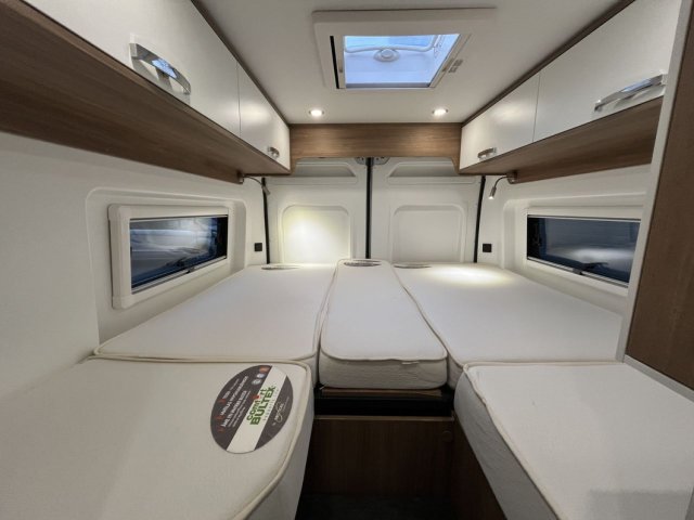 Pilote V 630 J X Edition V630J X-Edition - Photo 18