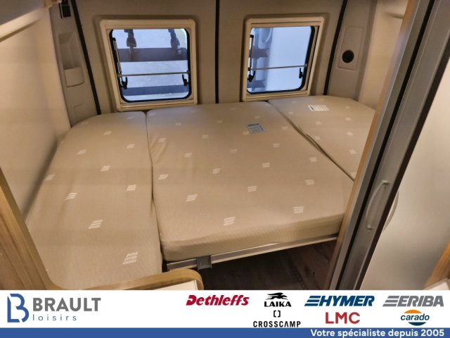 Hymer Camper Vans / Hymercar Ayers Rock Crossover - Photo 15