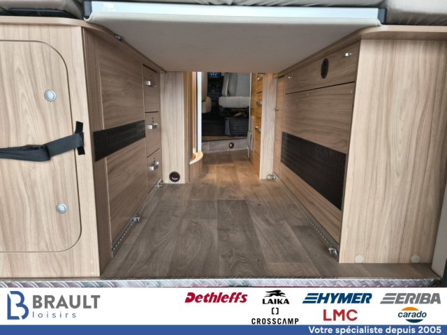 Hymer Camper Vans / Hymercar Ayers Rock Crossover - Photo 18