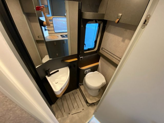 Hymer Venture S - Photo 9