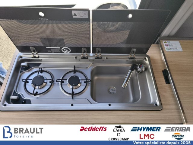 LMC Innovan 592 - Photo 10