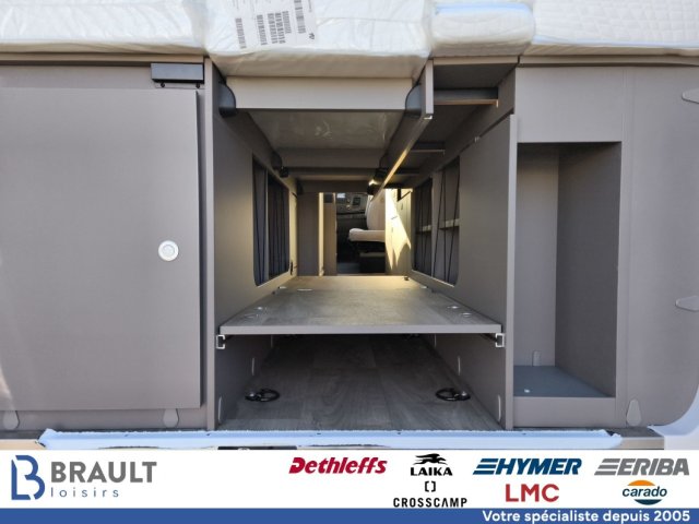 LMC Innovan 592 - Photo 18